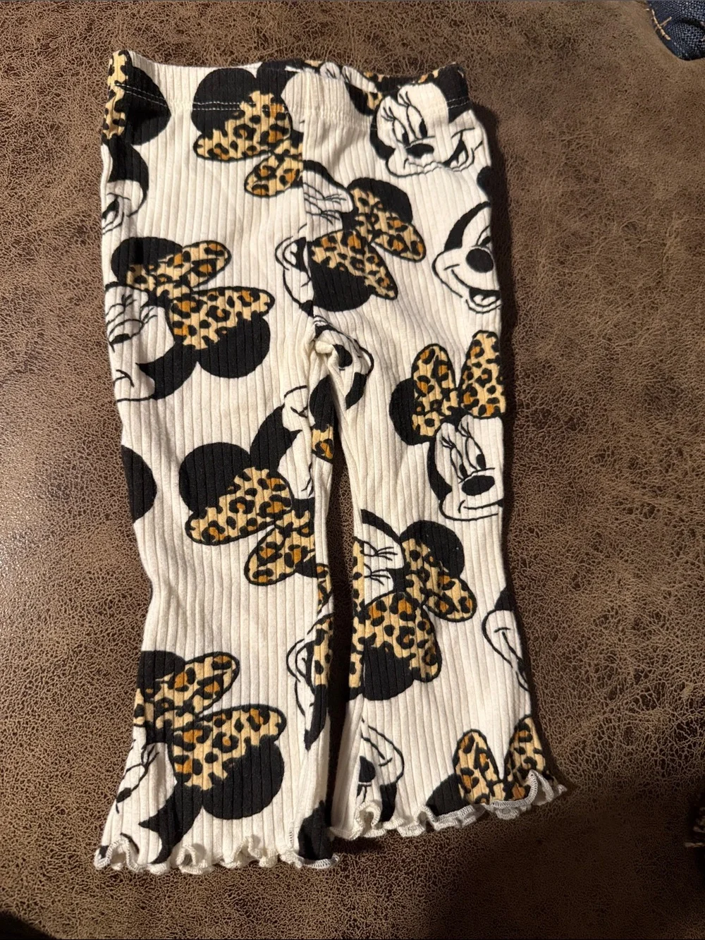 Disney Cream and Black Minnie Mouse Leopard Bow Kids Matching Set